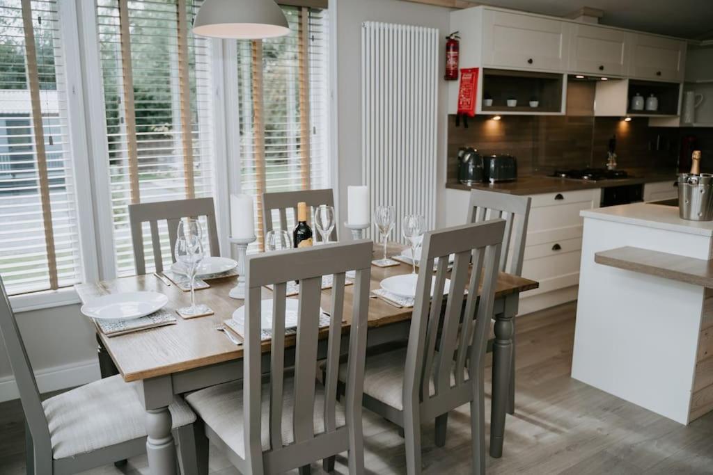 Casa Di Lusso Luxury Lodge 伍德哈尔温泉水疗 外观 照片
